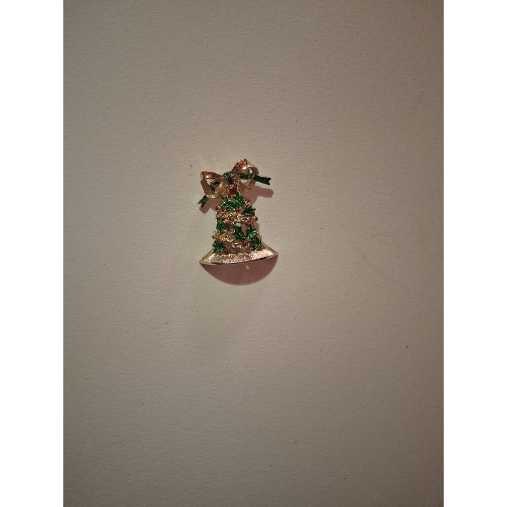 Vintage Gerrys Moving Bell Brooch Holiday Pin Holly